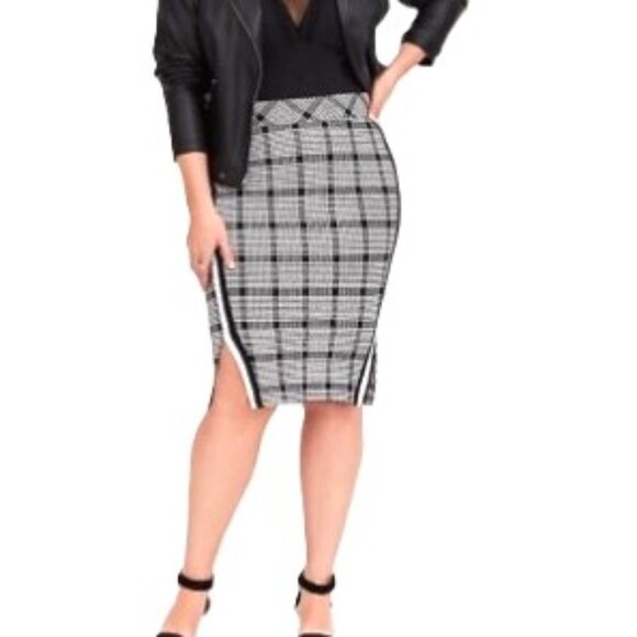 Torrid Black/White Houndstooth Plaid Premium Ponte Pencil Skirt Size 2 - Picture 1 of 12